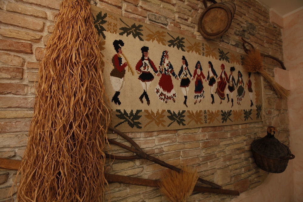 Arcobaleno Rooms กาญารี ภายนอก รูปภาพ